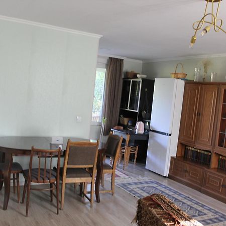 Nunuka House Apartment Tserovani Exterior photo